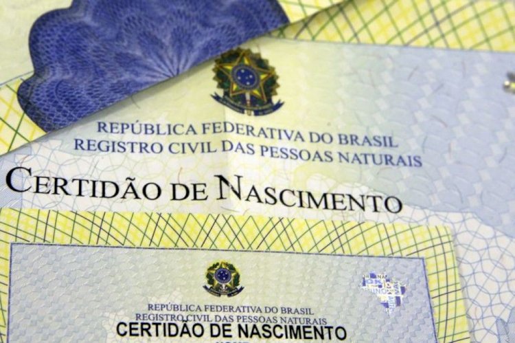 Aumenta número de crianças registradas sem o nome do pai no Brasil