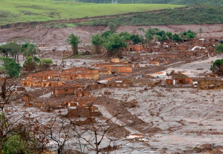 Vítimas de Mariana repudiam proposta da Vale, Samarco e BHP de parcelar reparação em 20 anos