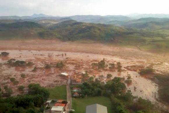 Após 9 anos da tragédia de Mariana, atingidos ficam entre acordo no Brasil e ação em Londres