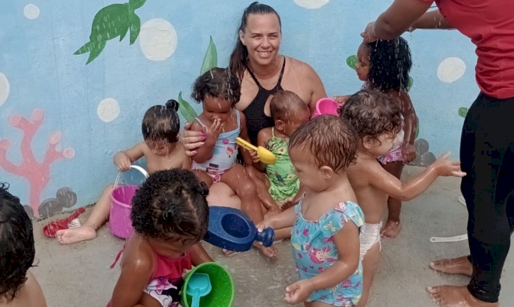 CMEB Honório Nunes de Jesus oferece banho de cascata para as crianças