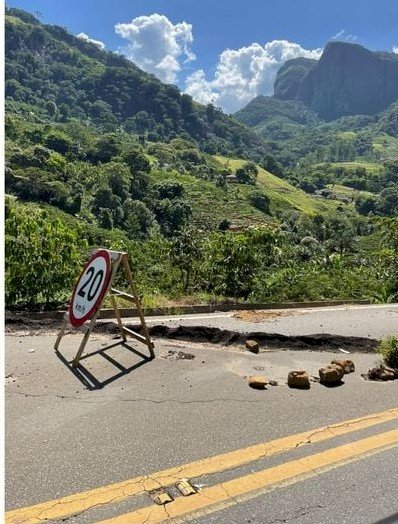 Trecho com erosão segue sem obra entre Fundão e Santa Teresa