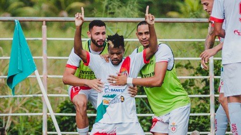 Real Noroeste vence o Nova Iguaçu e se recupera da derrota na estreia da Série D do Brasileirão