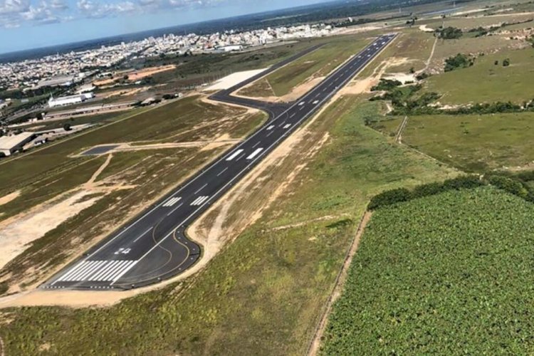 Governo do Estado firma contrato com a Infraero para gestão do Aeroporto de Linhares