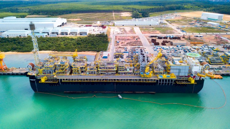 Estaleiro Jurong na disputa de construção de navio com até seis mil empregos