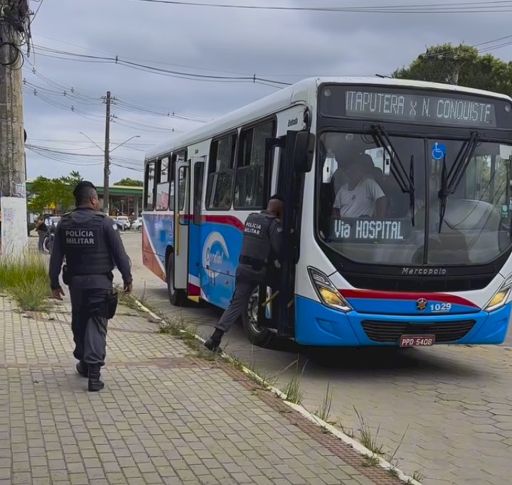 Polícia Militar de Aracruz intensifica ações de abordagens a coletivos