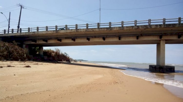 Obra vai retirar banco de areia que fecha a saída do Rio Reis Magos