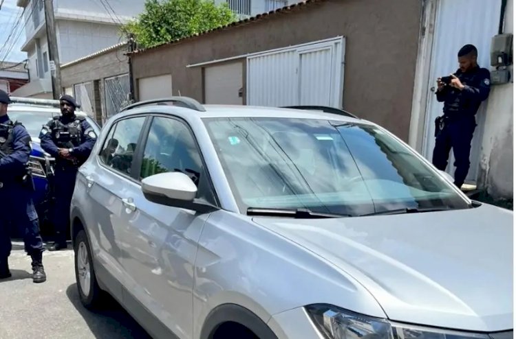 Carro roubado do prefeito de Fundão é recuperado na Serra