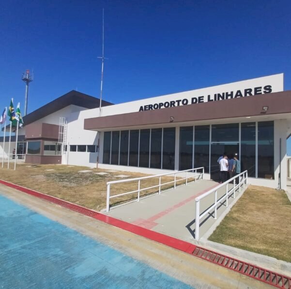 Aeroporto de Linhares recebe autorização para voos de cargas