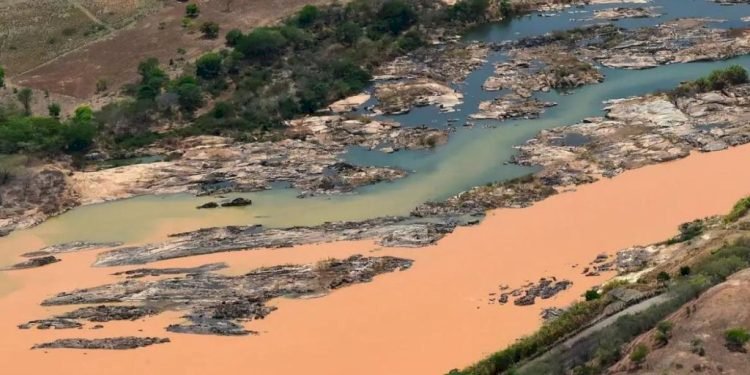 Atingidos por barragem de Mariana podem se inscrever em novo processo, nova ação já reune 30 mil pessoas