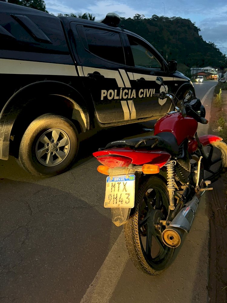 Polícia Cívil recupera moto furtada em Fundão