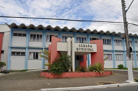 Servidores da Câmara de Aracruz podem ter abono de R$ 4 mil