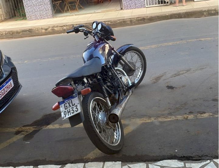 Moto furtada em São Roque do Canaã é vista em Ibiraçu